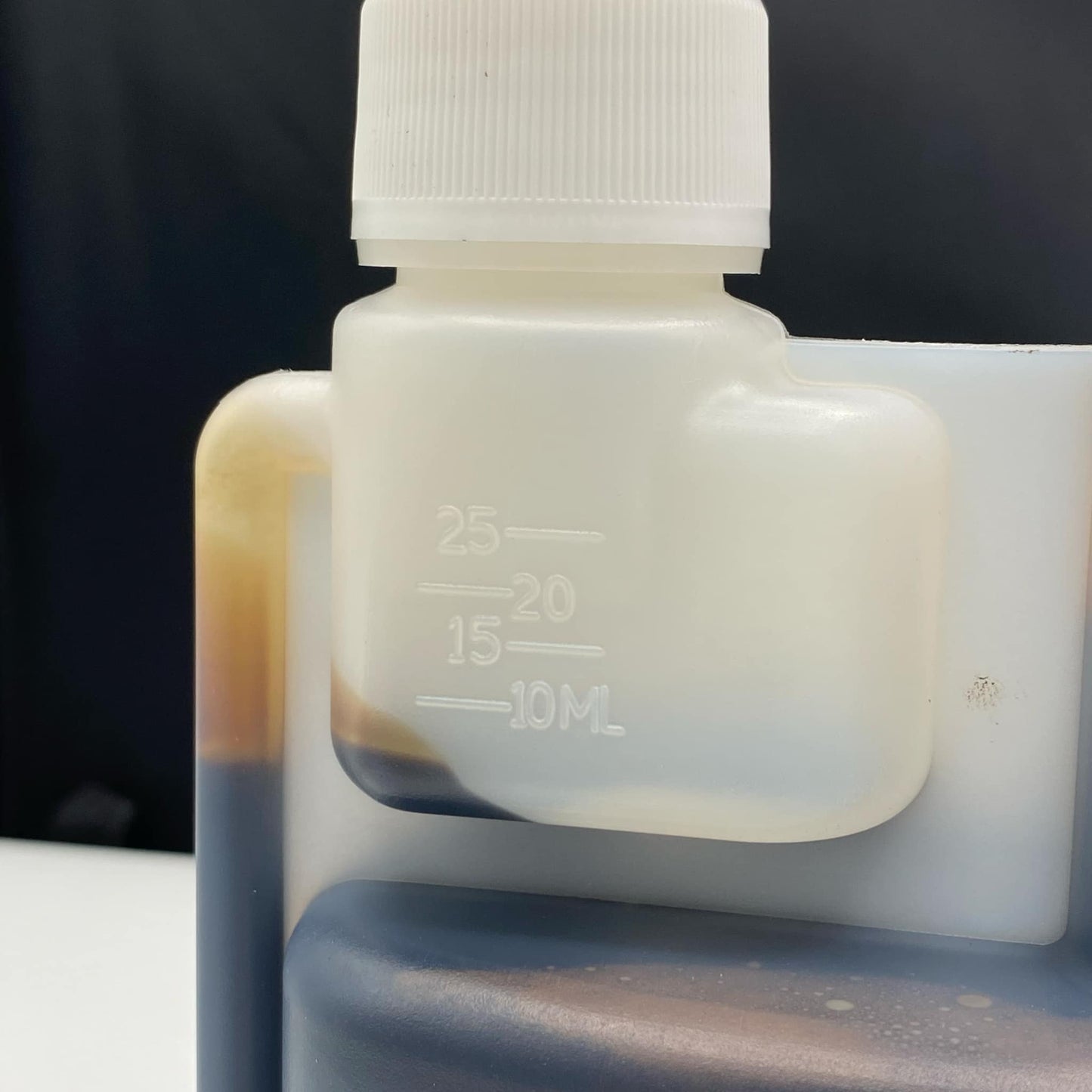 Organischer Dünger für mediterrane Pflanzen – Zitrusfrüchte, Olivenbäume und Palmen – 500 ml
